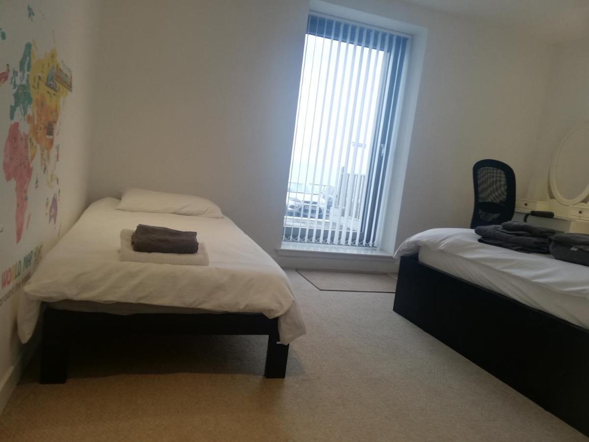 Stunning Waterfront Western Harbour Apartment Edinburgh Luaran gambar